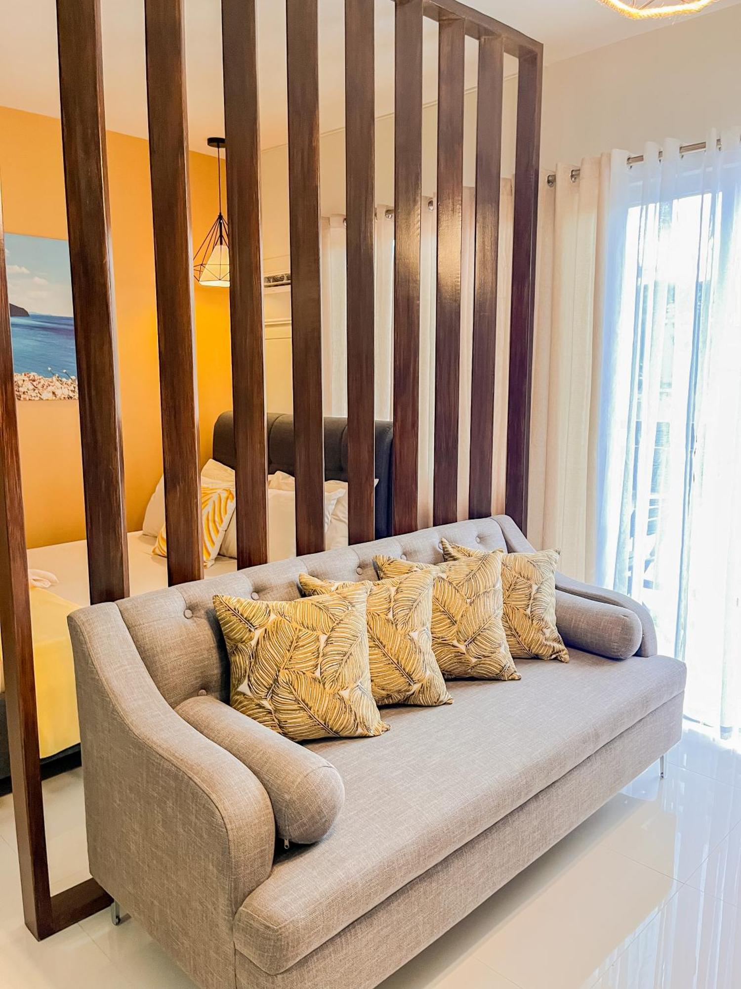 2 Bedroom And Studio Apartments With Private Pool And Gym In Vista Manors Verdant Puerto Princesa Екстериор снимка