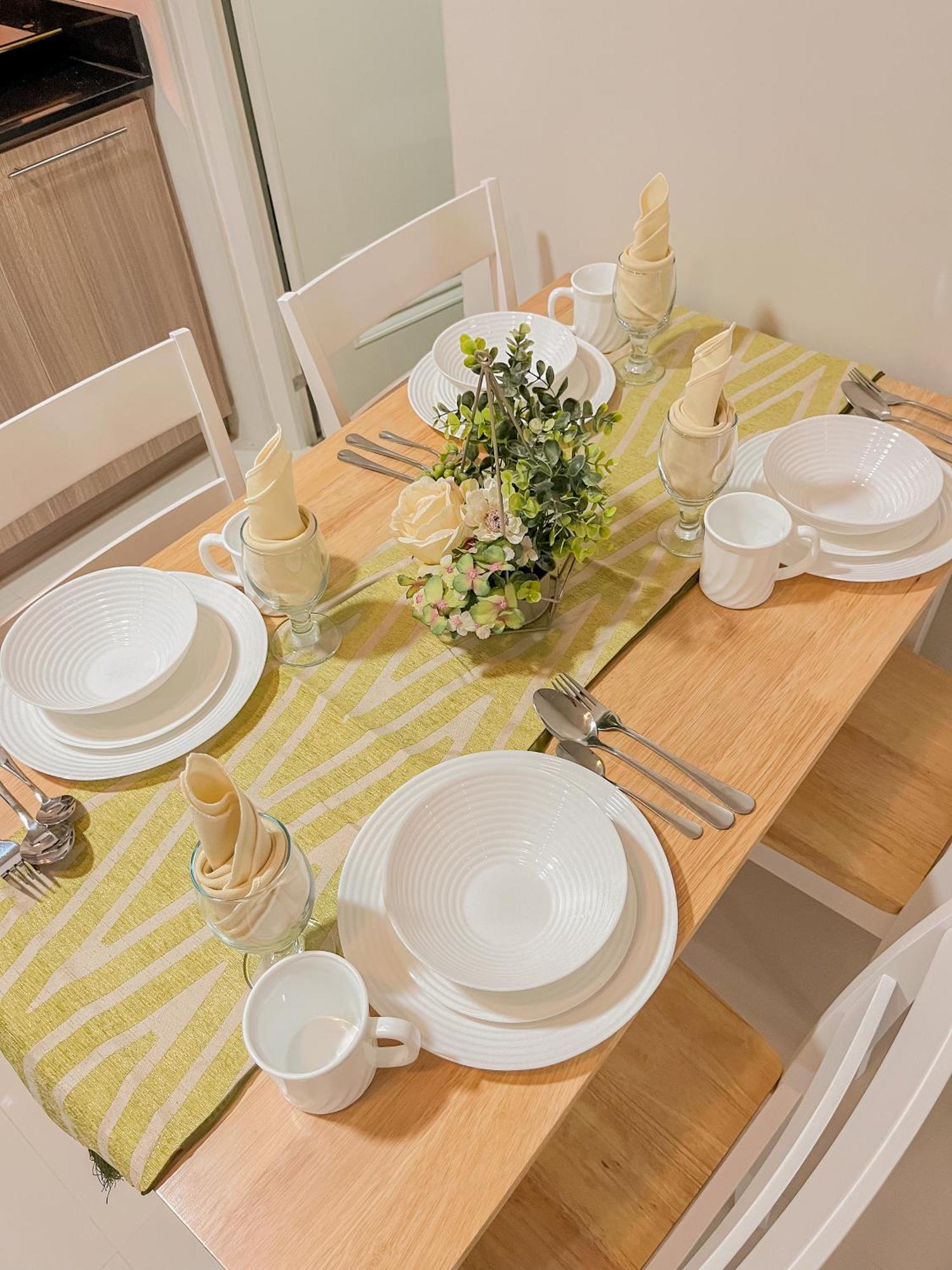 2 Bedroom And Studio Apartments With Private Pool And Gym In Vista Manors Verdant Puerto Princesa Екстериор снимка