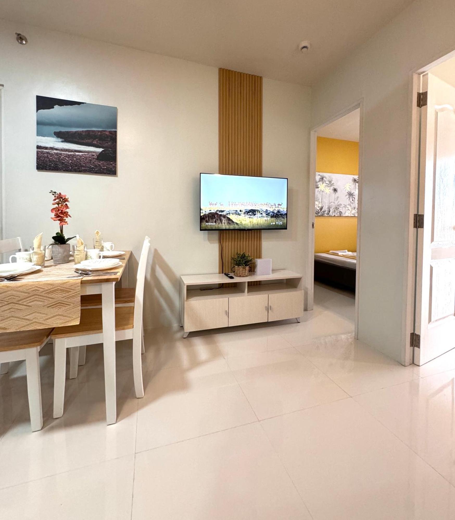 2 Bedroom And Studio Apartments With Private Pool And Gym In Vista Manors Verdant Puerto Princesa Екстериор снимка